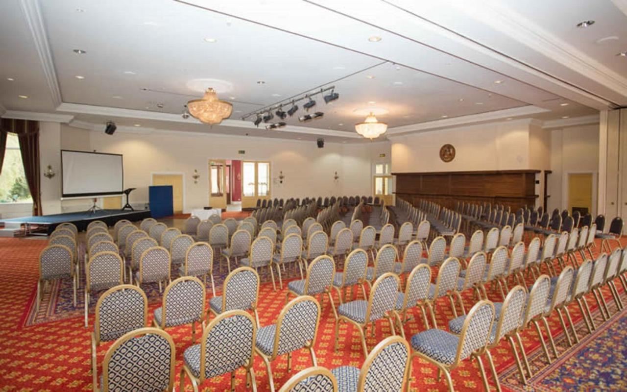 Lynford Hall Hotel Mundford Eksteriør bilde