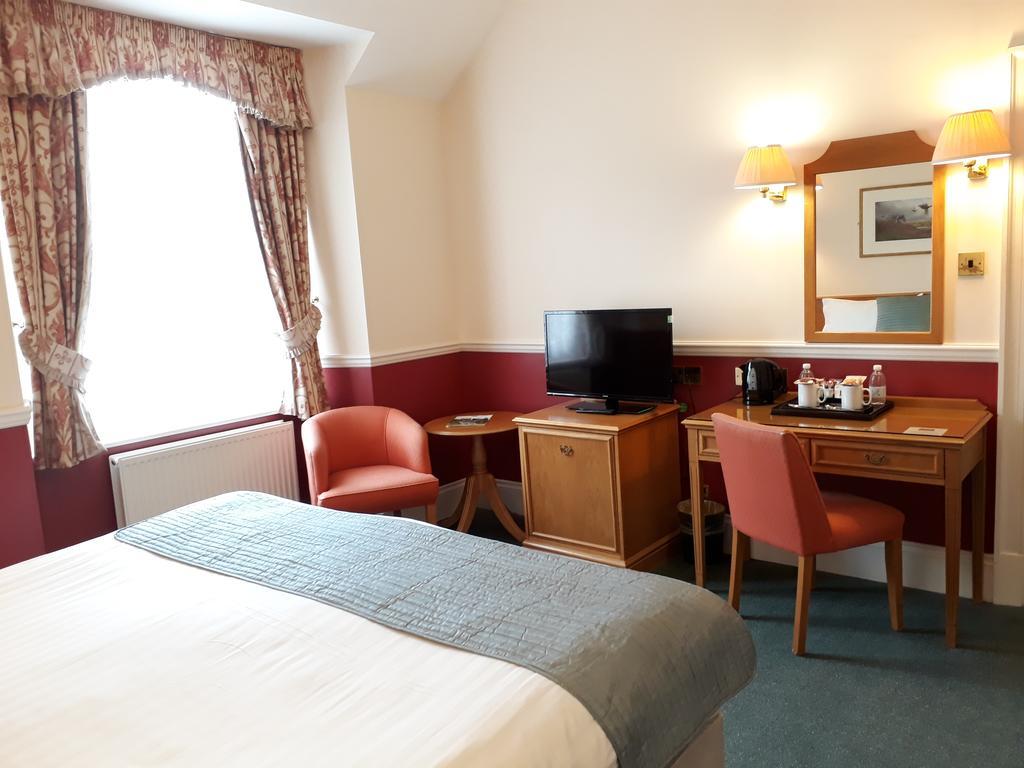 Lynford Hall Hotel Mundford Eksteriør bilde