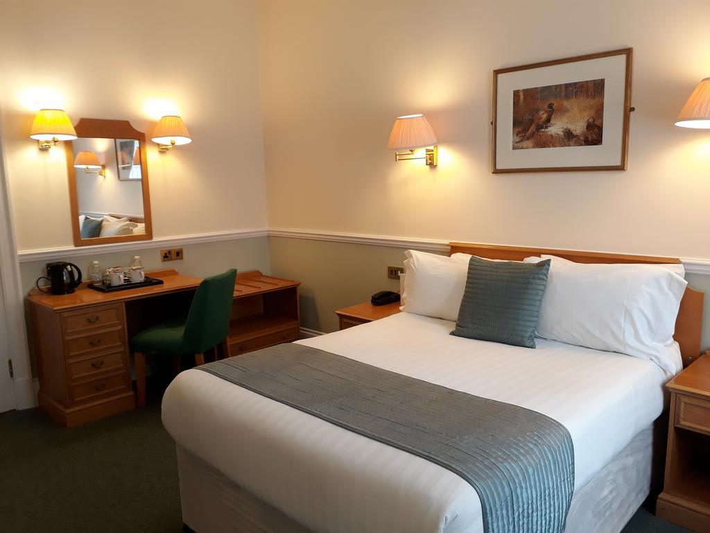 Lynford Hall Hotel Mundford Eksteriør bilde
